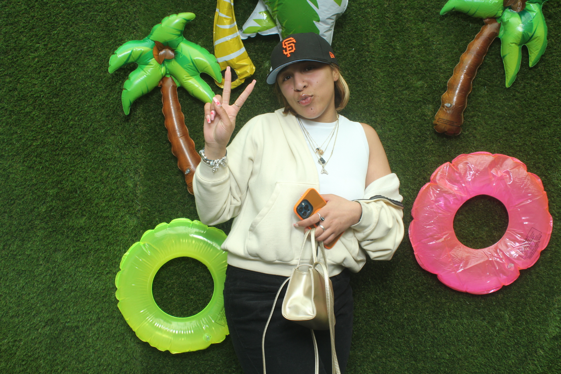 Casa Amor (Love Island) - June 3rd, 2023 | View more photos from the event at gallery.magicmirrorrentalservices.com/u/magicmirror/Casa-Amor-Love-Island-June-3rd-2023