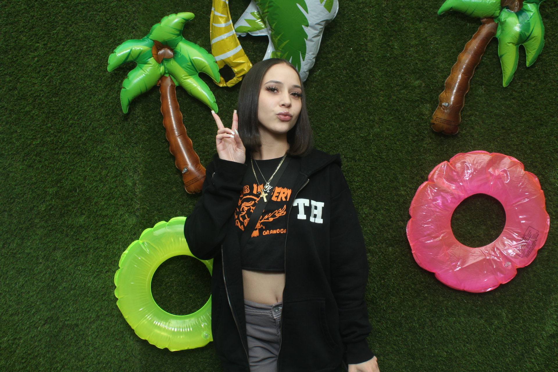 Casa Amor (Love Island) - June 3rd, 2023 | View more photos from the event at gallery.magicmirrorrentalservices.com/u/magicmirror/Casa-Amor-Love-Island-June-3rd-2023