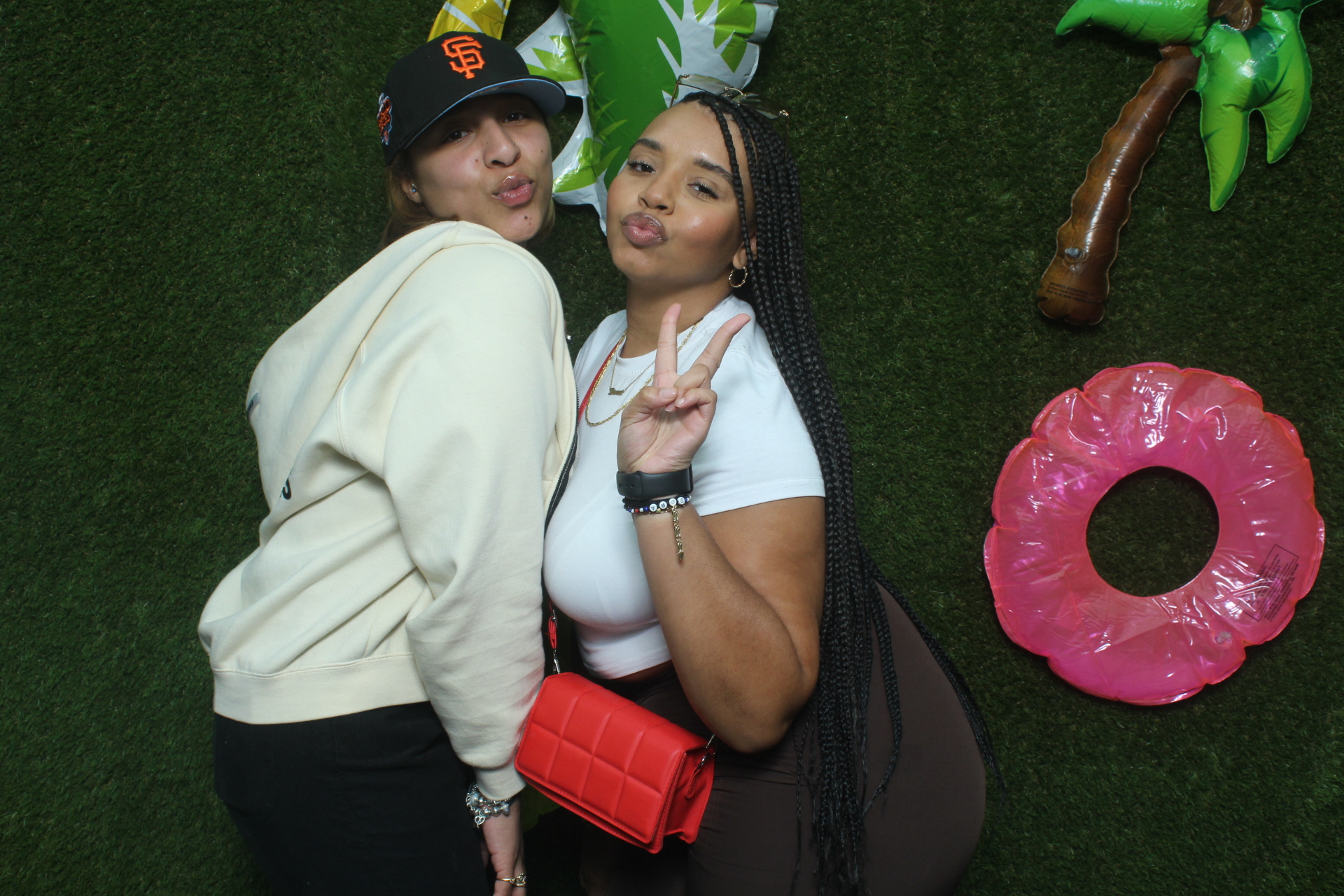 Casa Amor (Love Island) - June 3rd, 2023 | View more photos from the event at gallery.magicmirrorrentalservices.com/u/magicmirror/Casa-Amor-Love-Island-June-3rd-2023