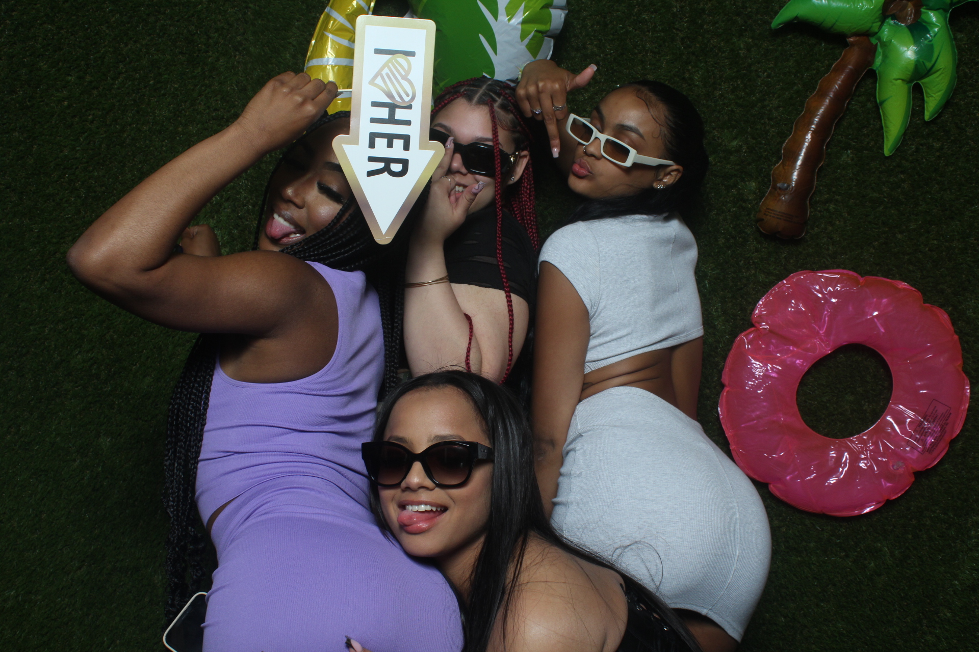 Casa Amor (Love Island) - June 3rd, 2023 | View more photos from the event at gallery.magicmirrorrentalservices.com/u/magicmirror/Casa-Amor-Love-Island-June-3rd-2023