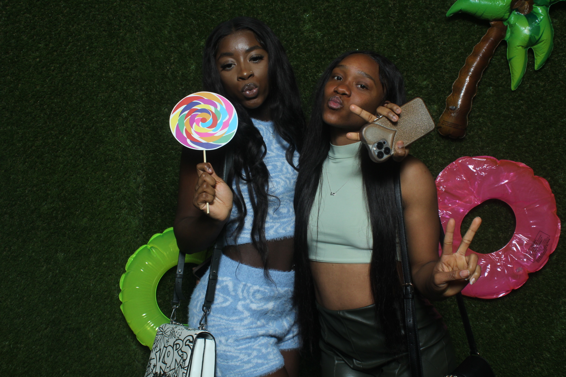 Casa Amor (Love Island) - June 3rd, 2023 | View more photos from the event at gallery.magicmirrorrentalservices.com/u/magicmirror/Casa-Amor-Love-Island-June-3rd-2023