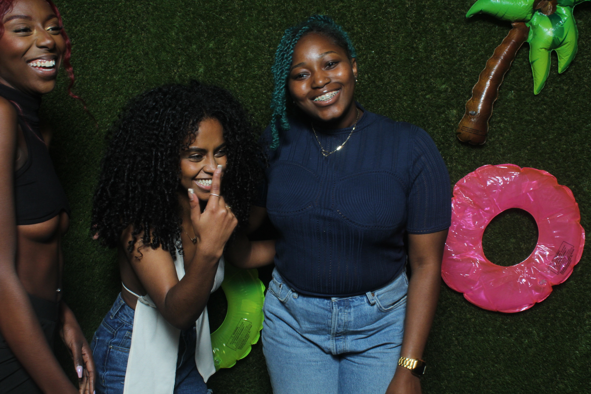 Casa Amor (Love Island) - June 3rd, 2023 | View more photos from the event at gallery.magicmirrorrentalservices.com/u/magicmirror/Casa-Amor-Love-Island-June-3rd-2023