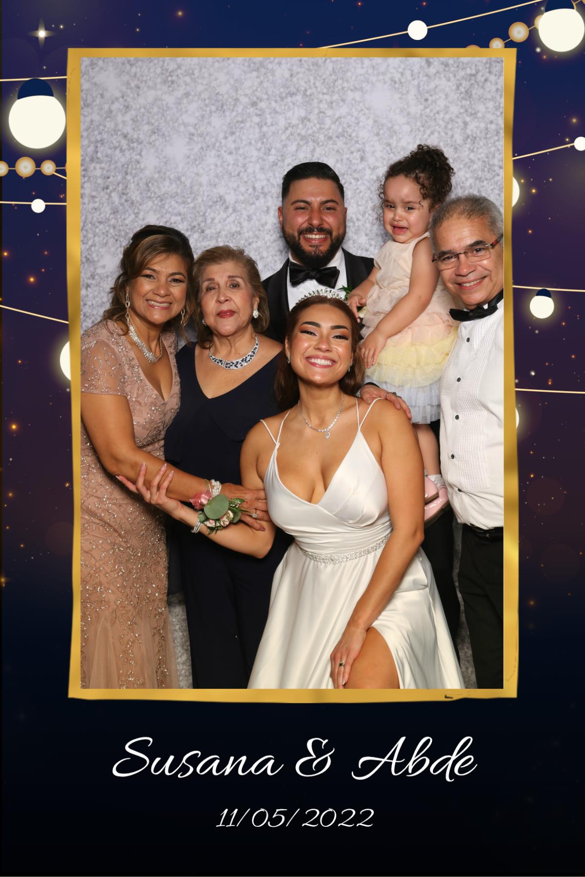 Abde & Susana | View more photos from the event at gallery.myselfiemirror.ca/u/romanmyselfiemirrorca/Abde-Susana