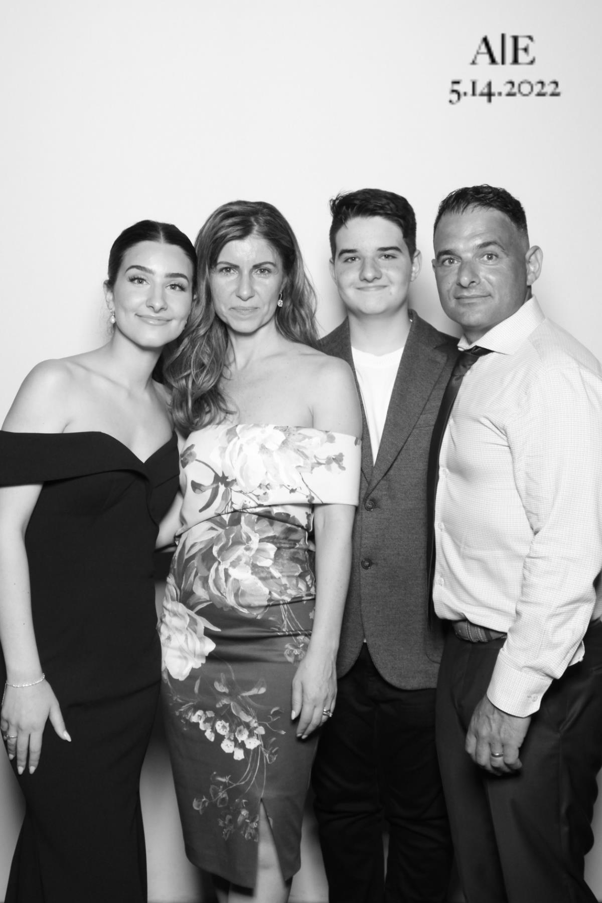 Alyssa + Elson  | View more photos from the event at gallery.myselfiemirror.ca/u/romanmyselfiemirrorca/Alyssa-Elson