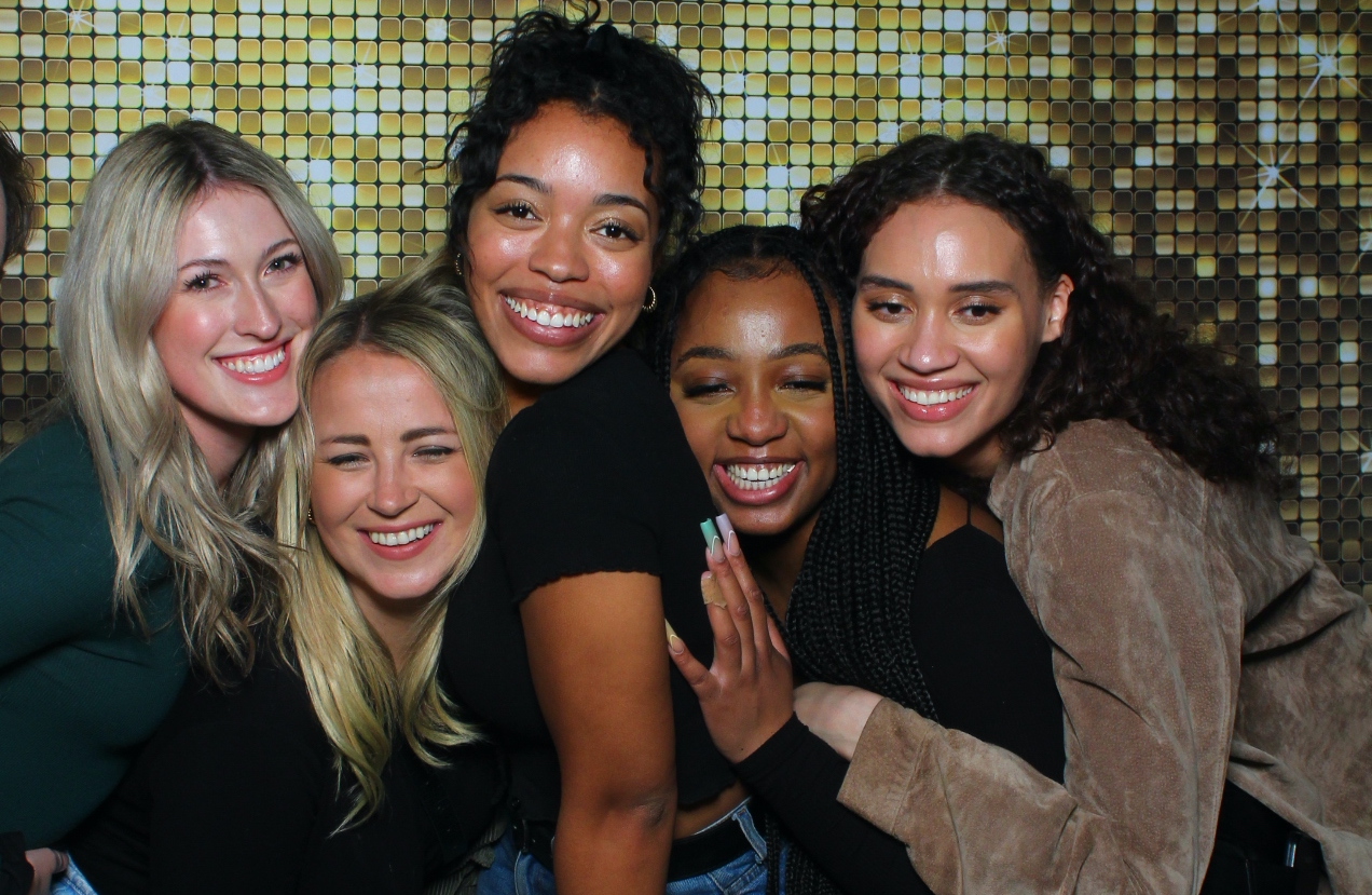 Amsterdam Brewhouse St. Patrick Celebration | View more photos from the event at gallery.myselfiemirror.ca/u/romanmyselfiemirrorca/Amsterdam-Brewhouse-St-Patrick-Celebration