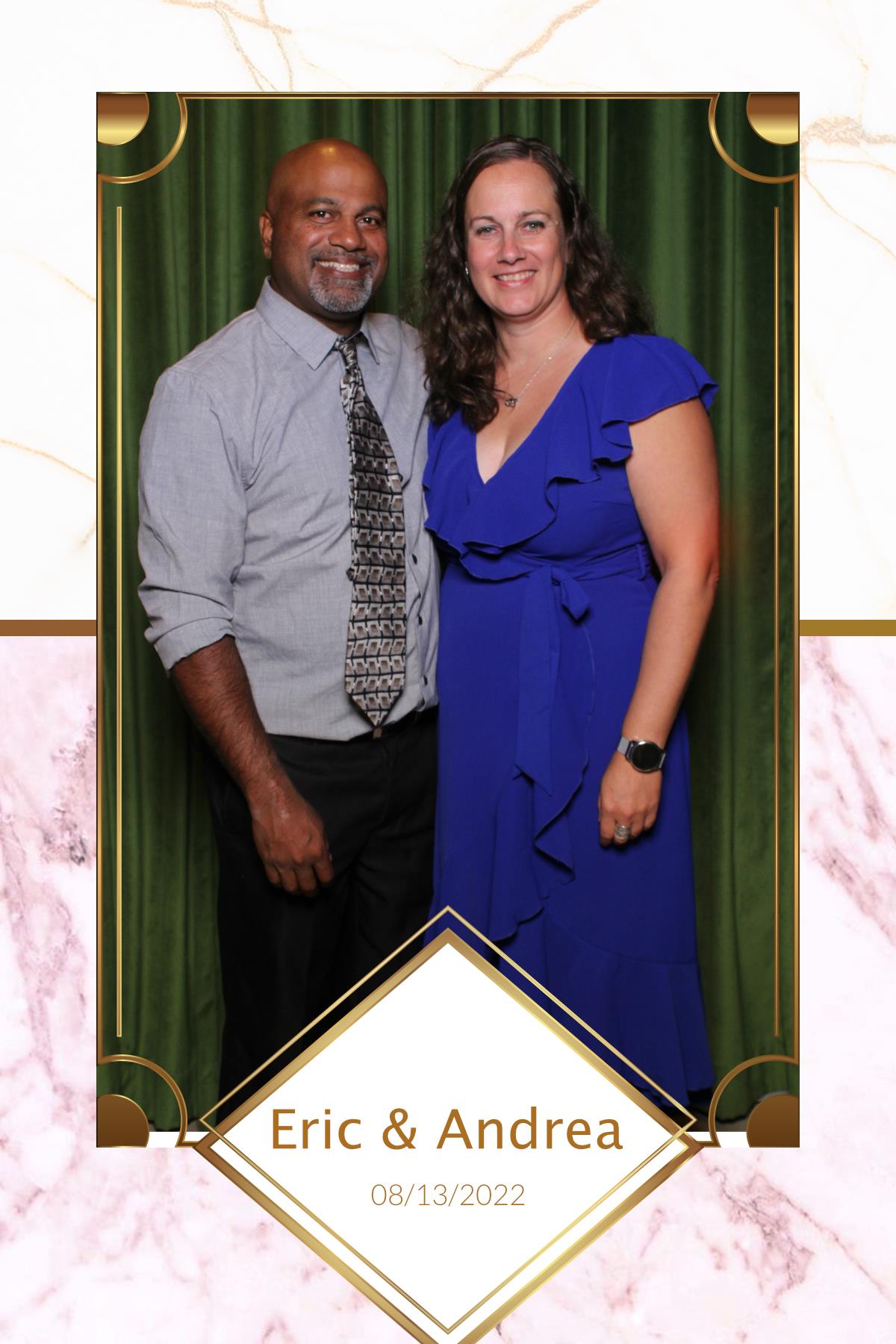 Andrea & Eric | View more photos from the event at gallery.myselfiemirror.ca/u/romanmyselfiemirrorca/Andrea-Eric