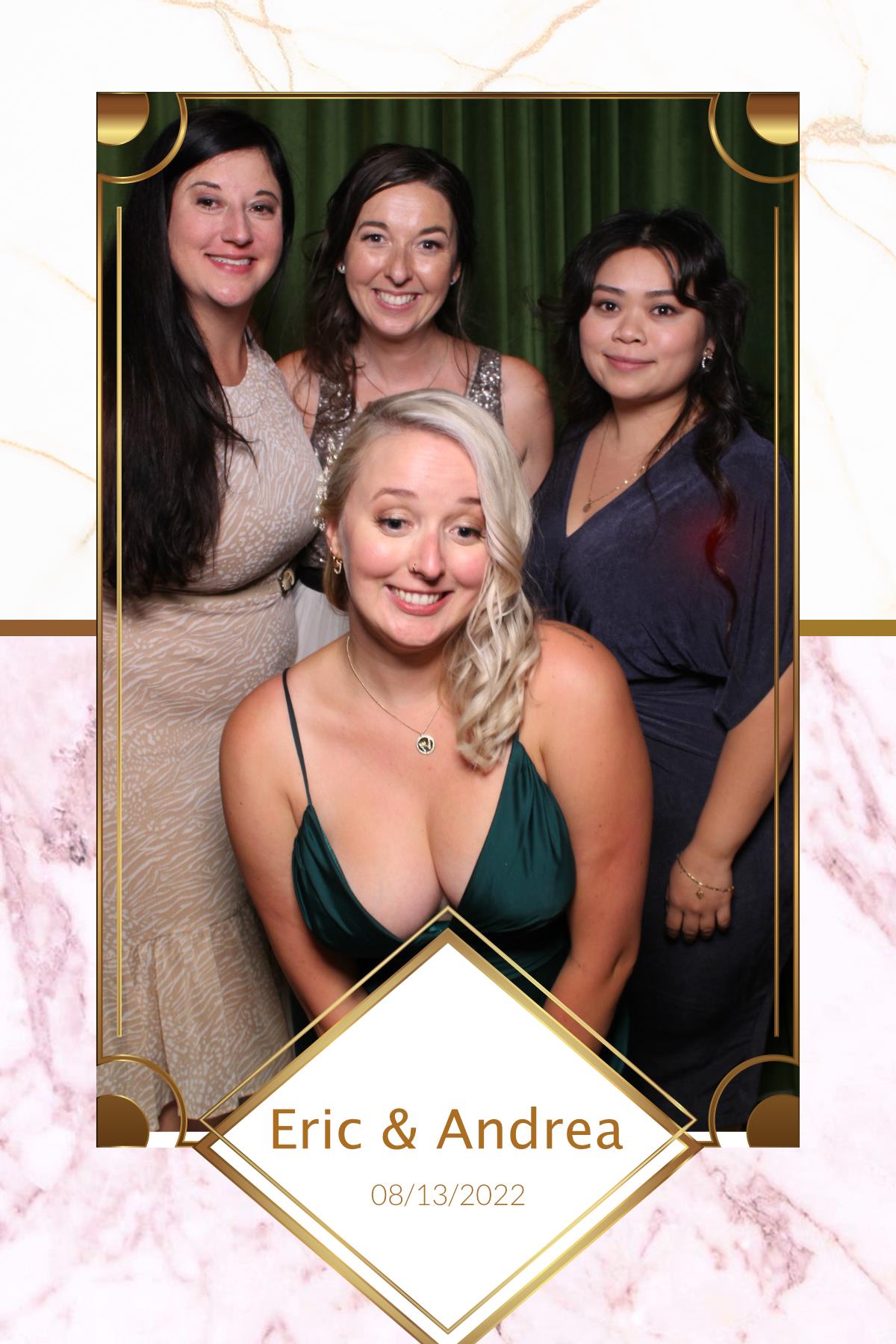 Andrea & Eric | View more photos from the event at gallery.myselfiemirror.ca/u/romanmyselfiemirrorca/Andrea-Eric