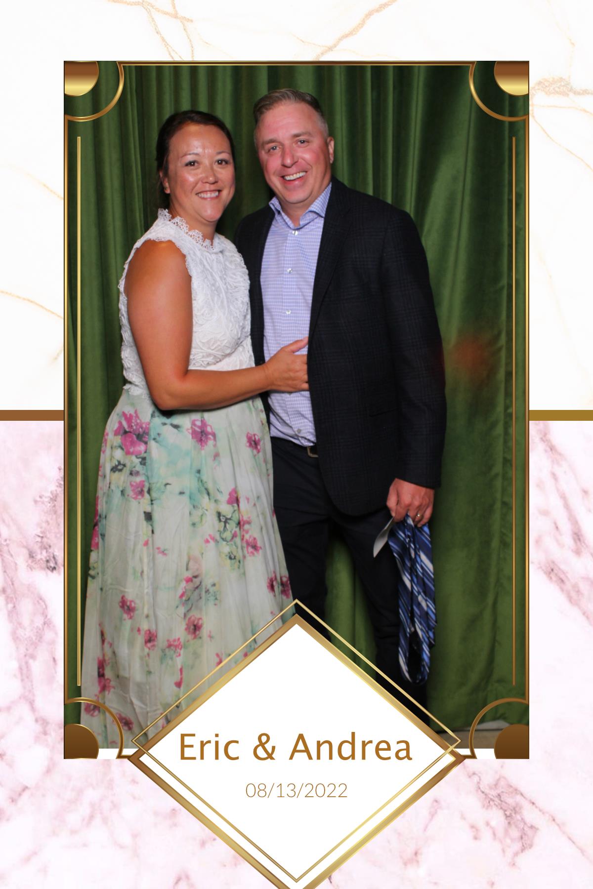 Andrea & Eric | View more photos from the event at gallery.myselfiemirror.ca/u/romanmyselfiemirrorca/Andrea-Eric