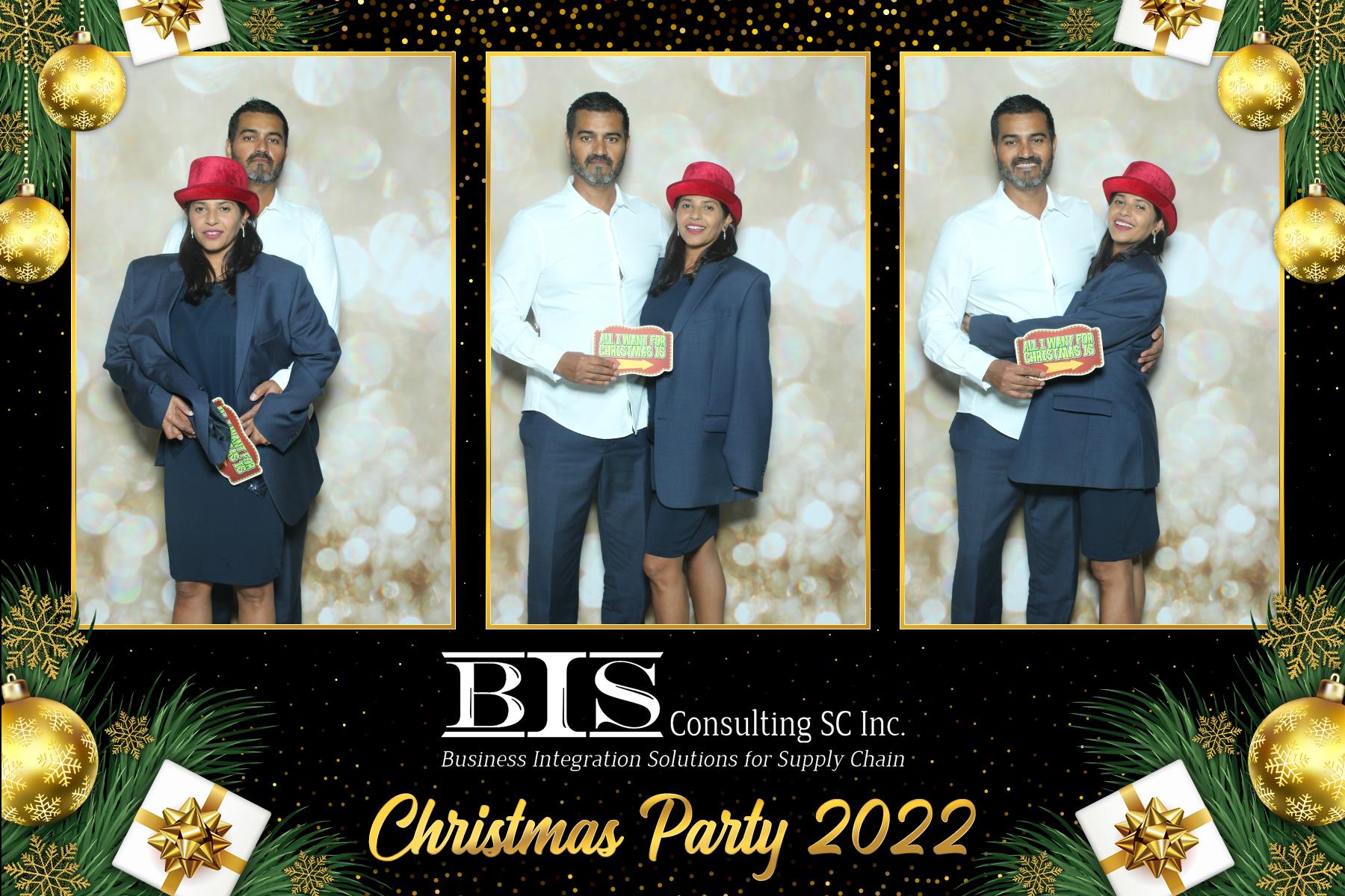 BIS Christmas Party | View more photos from the event at gallery.myselfiemirror.ca/u/romanmyselfiemirrorca/BIS-Christmas-Party