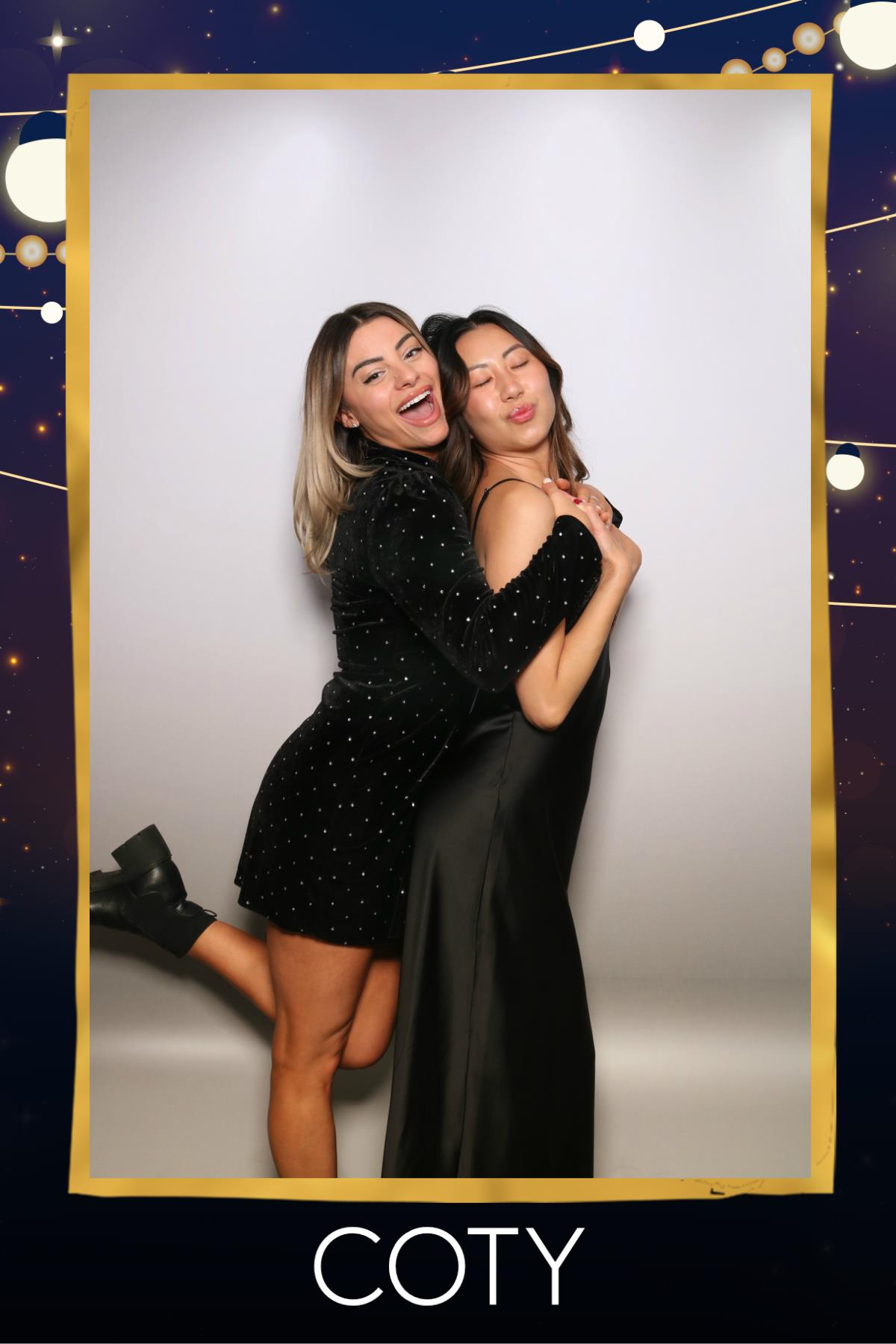 COTY Holiday Party | View more photos from the event at gallery.myselfiemirror.ca/u/romanmyselfiemirrorca/COTY-Holiday-Party