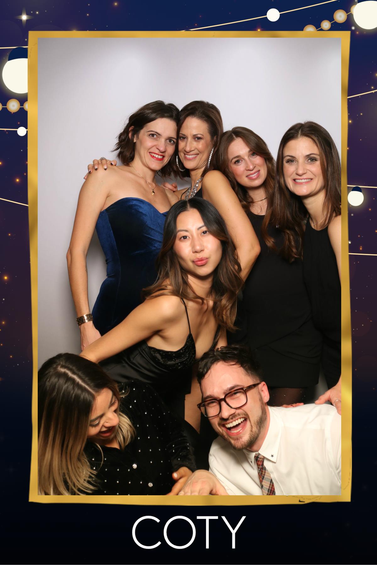 COTY Holiday Party | View more photos from the event at gallery.myselfiemirror.ca/u/romanmyselfiemirrorca/COTY-Holiday-Party