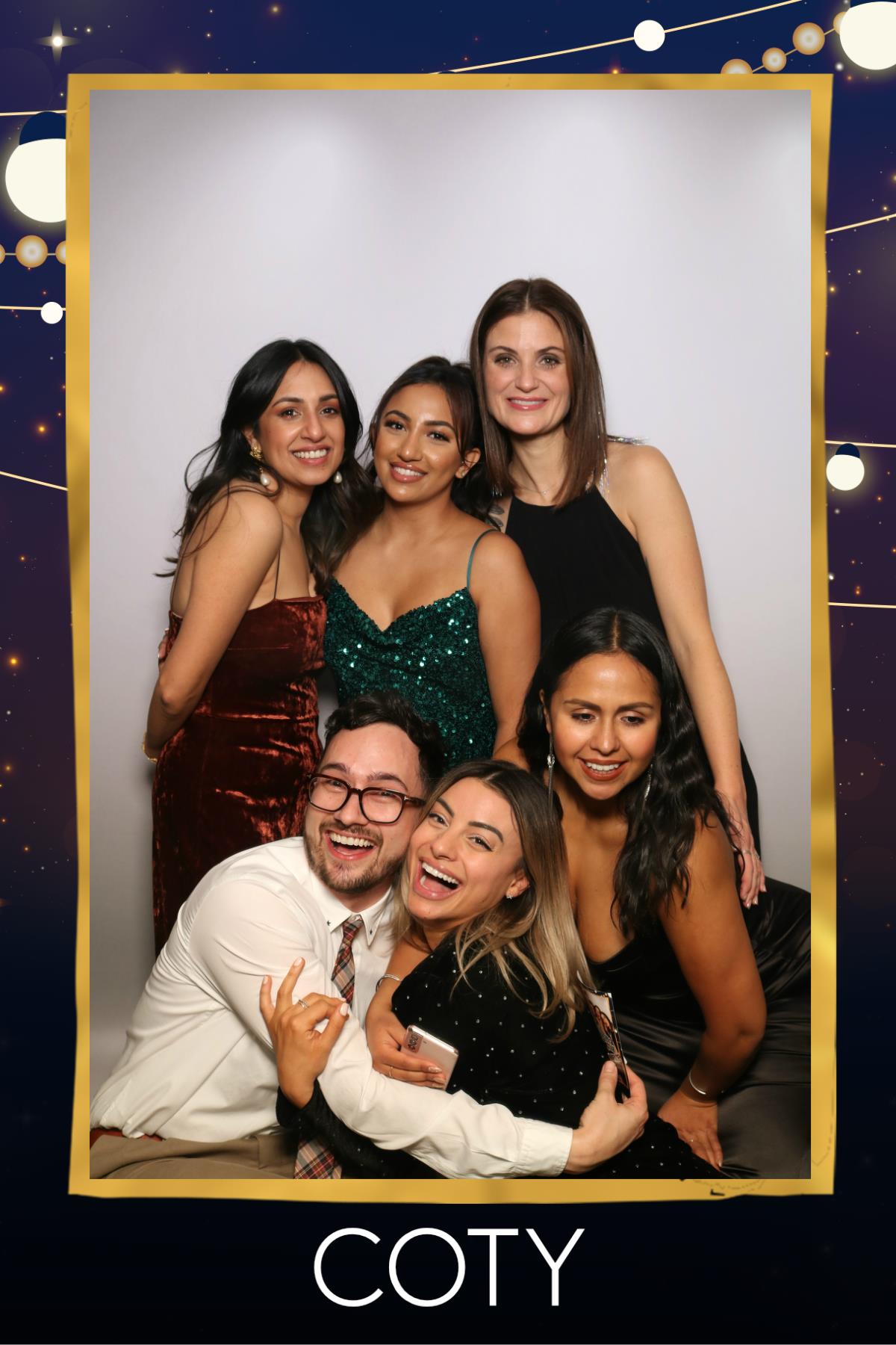 COTY Holiday Party | View more photos from the event at gallery.myselfiemirror.ca/u/romanmyselfiemirrorca/COTY-Holiday-Party