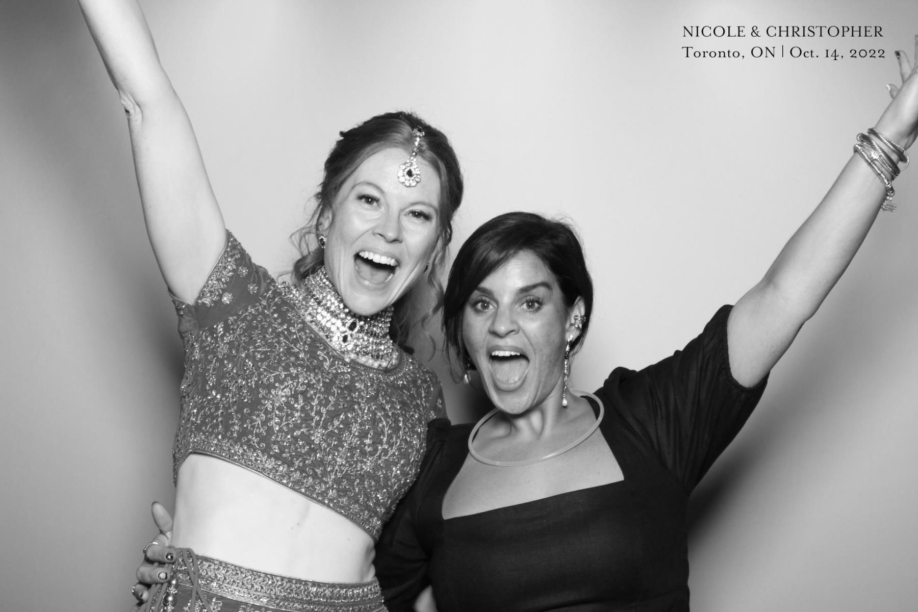 Christopher & Nicole | View more photos from the event at gallery.myselfiemirror.ca/u/romanmyselfiemirrorca/Christopher-Nicole