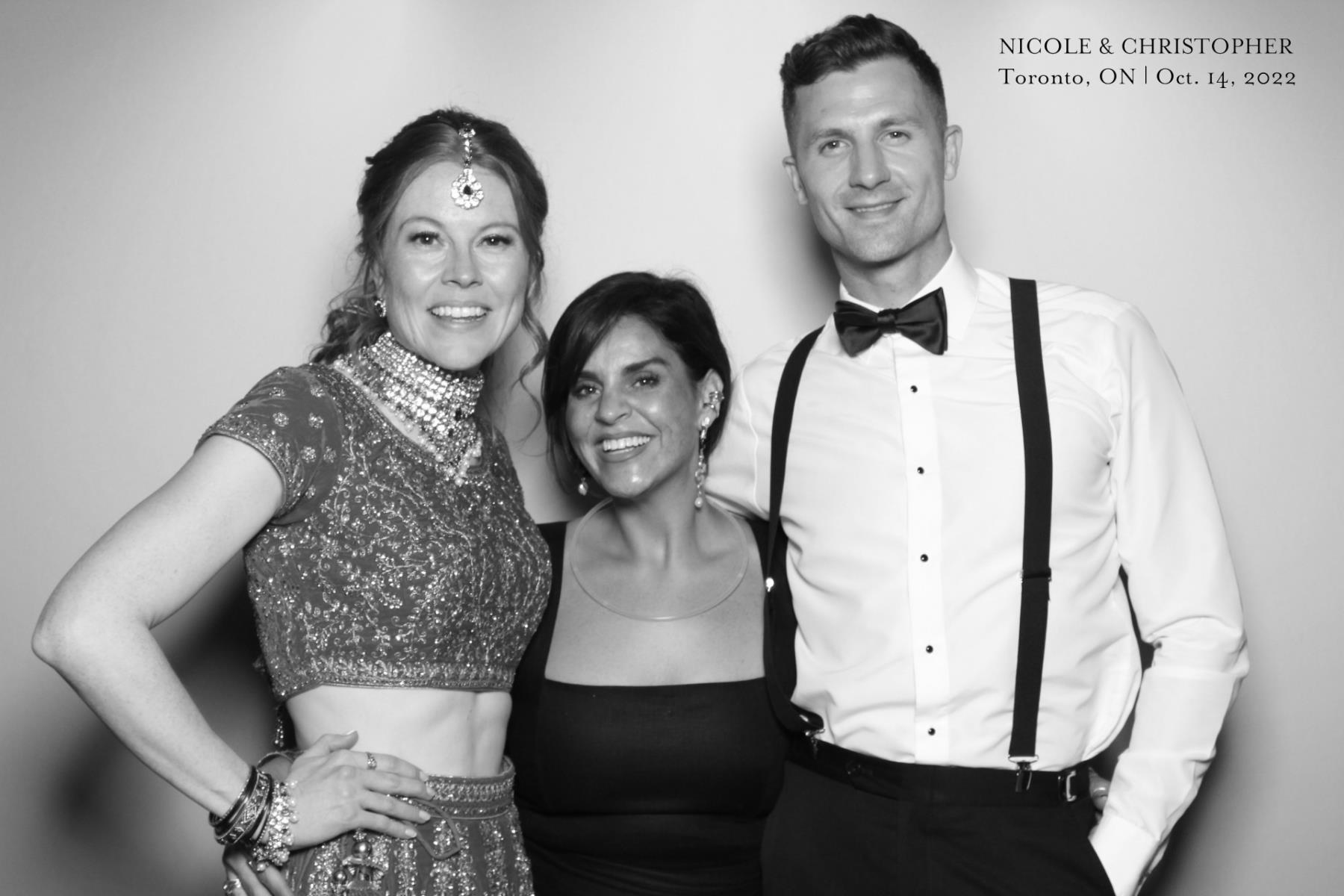 Christopher & Nicole | View more photos from the event at gallery.myselfiemirror.ca/u/romanmyselfiemirrorca/Christopher-Nicole