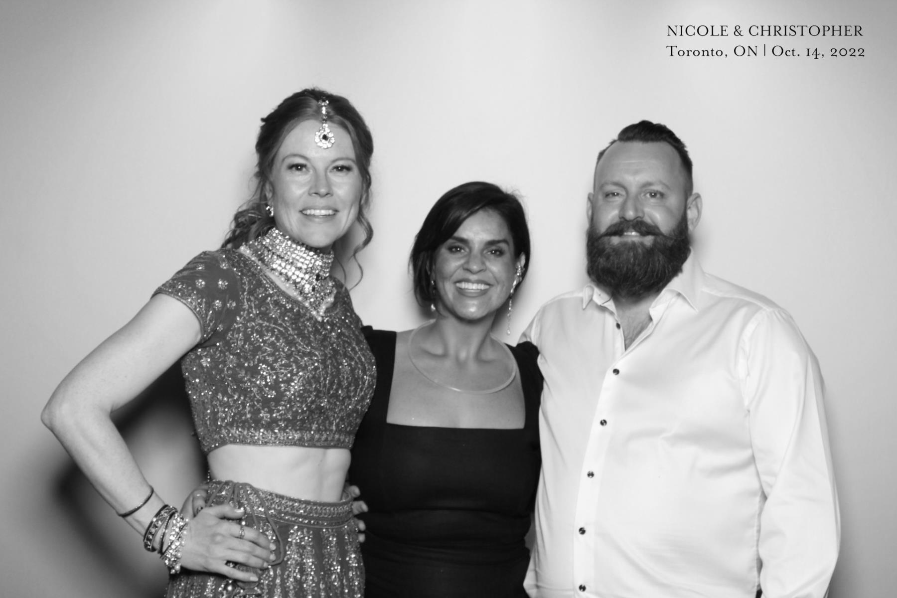 Christopher & Nicole | View more photos from the event at gallery.myselfiemirror.ca/u/romanmyselfiemirrorca/Christopher-Nicole