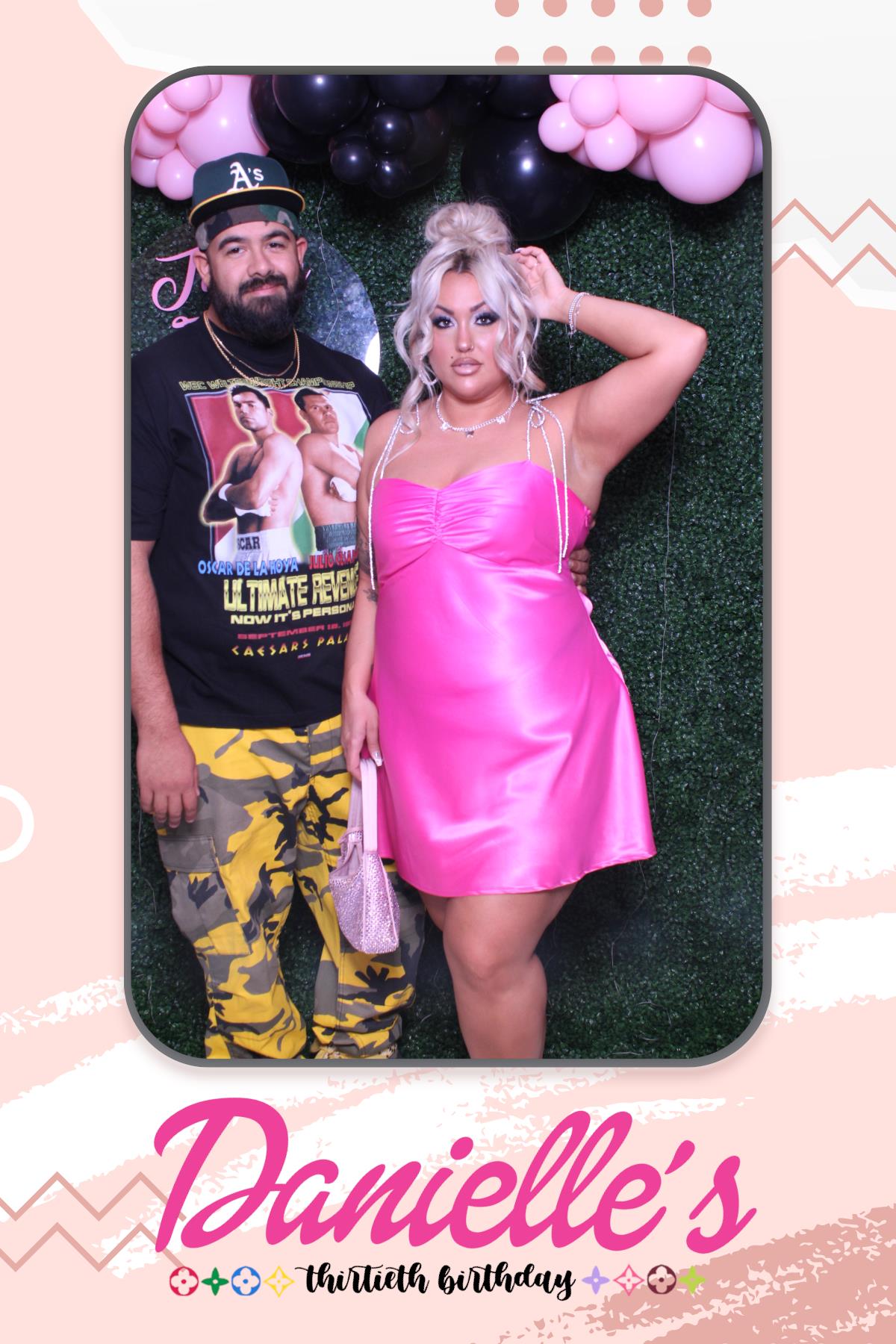 Danielle's 30th Birthday  | View more photos from the event at gallery.myselfiemirror.ca/u/romanmyselfiemirrorca/Danielles-30th-Birthday