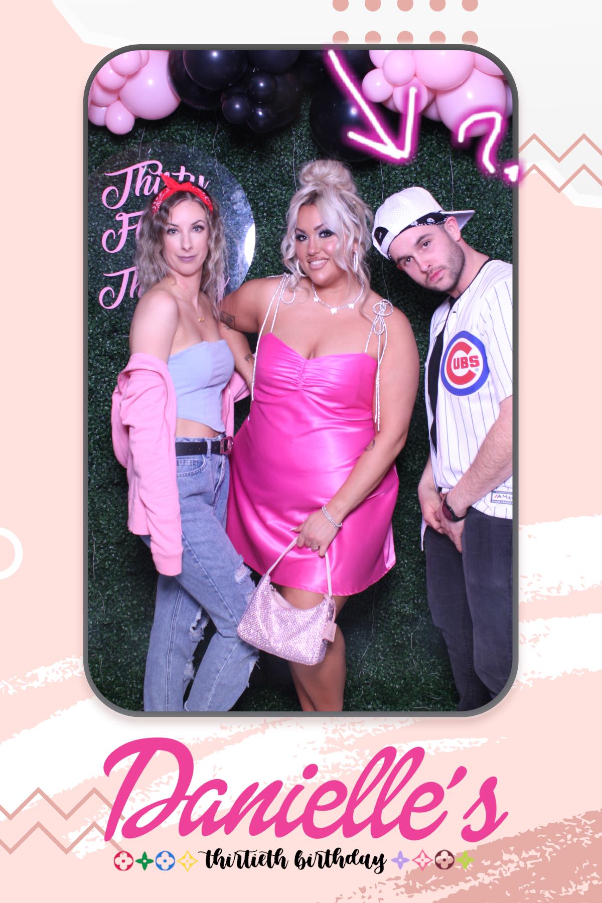 Danielle's 30th Birthday  | View more photos from the event at gallery.myselfiemirror.ca/u/romanmyselfiemirrorca/Danielles-30th-Birthday