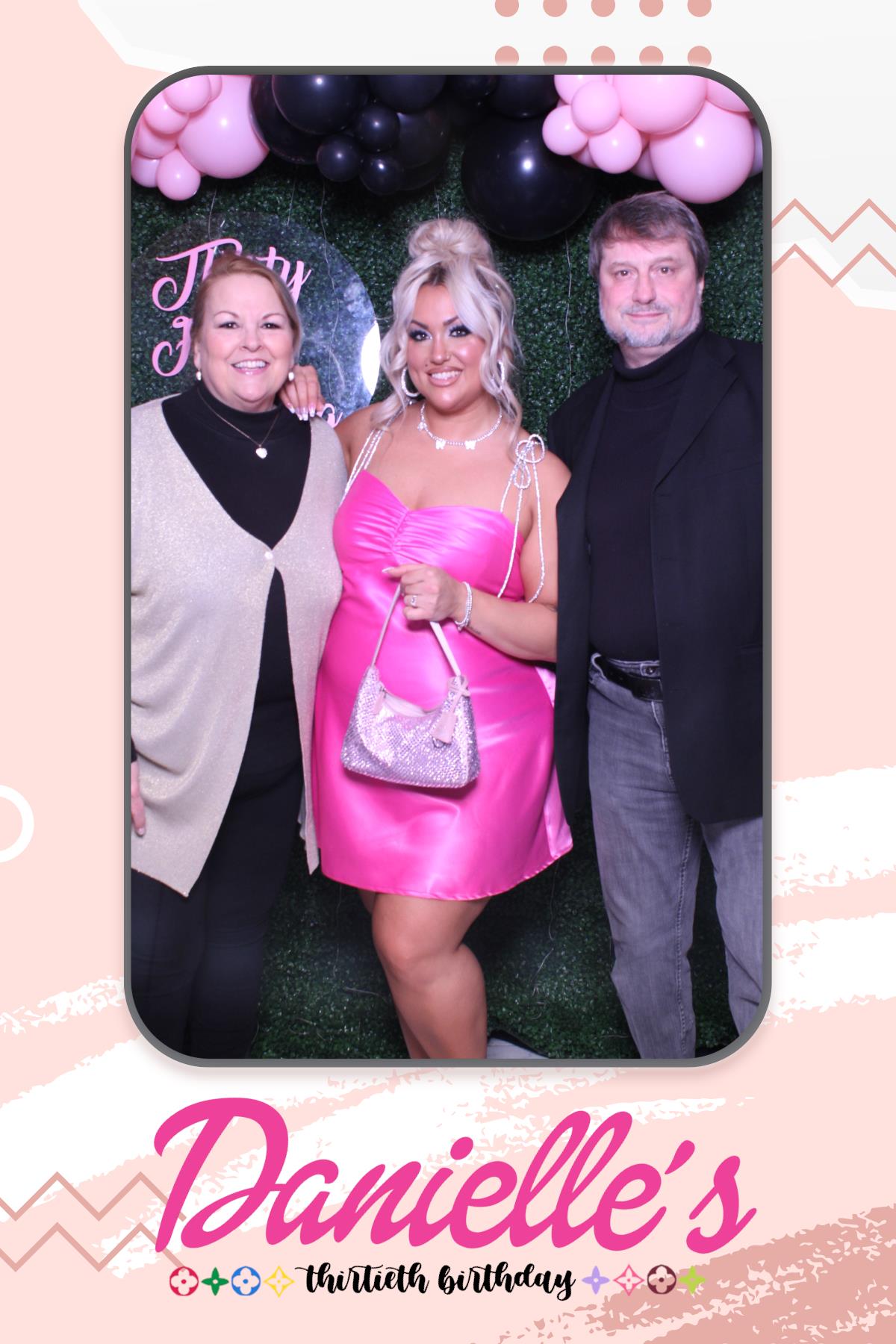 Danielle's 30th Birthday  | View more photos from the event at gallery.myselfiemirror.ca/u/romanmyselfiemirrorca/Danielles-30th-Birthday