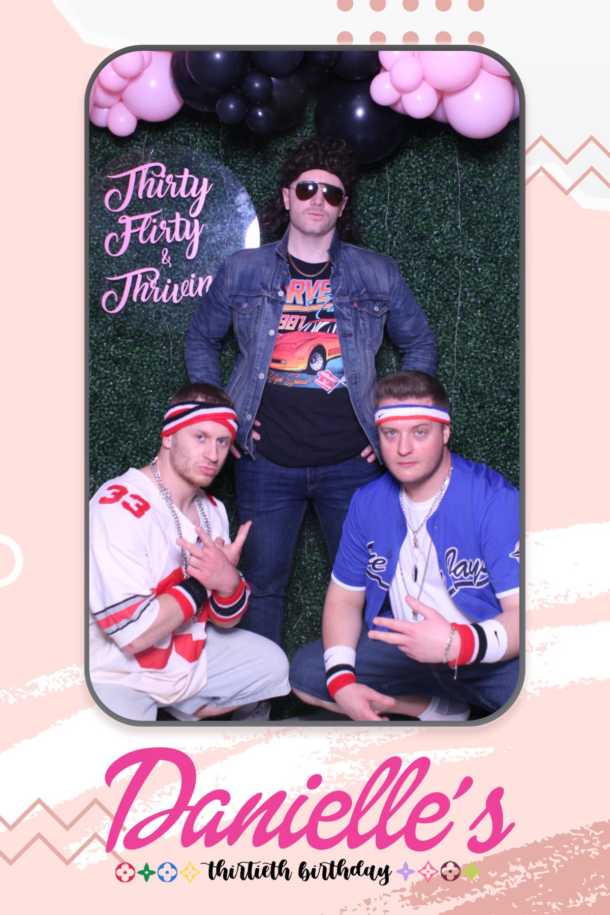 Danielle's 30th Birthday  | View more photos from the event at gallery.myselfiemirror.ca/u/romanmyselfiemirrorca/Danielles-30th-Birthday