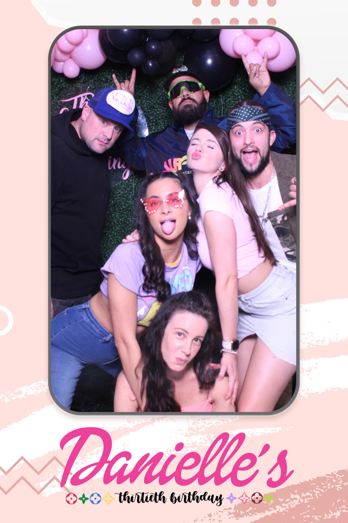 Danielle's 30th Birthday  | View more photos from the event at gallery.myselfiemirror.ca/u/romanmyselfiemirrorca/Danielles-30th-Birthday