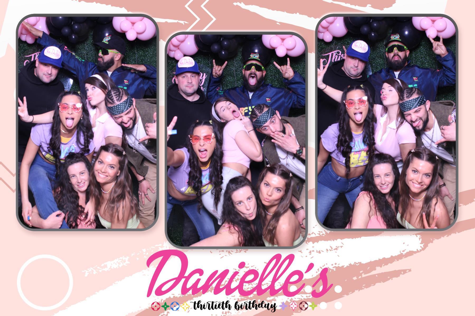 Danielle's 30th Birthday  | View more photos from the event at gallery.myselfiemirror.ca/u/romanmyselfiemirrorca/Danielles-30th-Birthday