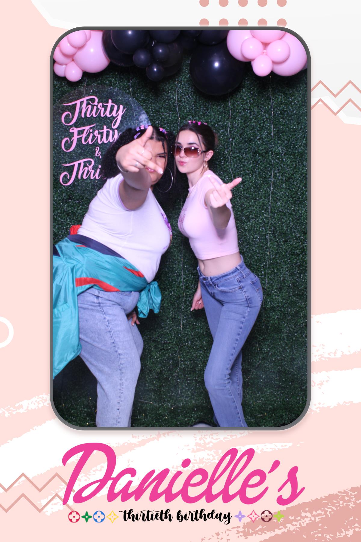 Danielle's 30th Birthday  | View more photos from the event at gallery.myselfiemirror.ca/u/romanmyselfiemirrorca/Danielles-30th-Birthday