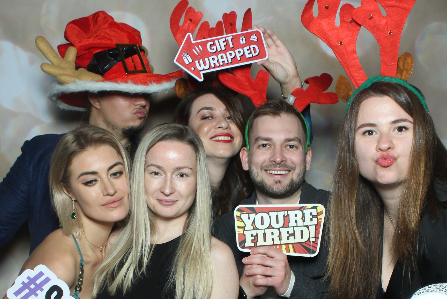 Dent-X Canada Christmas Party | View more photos from the event at gallery.myselfiemirror.ca/u/romanmyselfiemirrorca/Dent-X-Canada-Christmas-Party