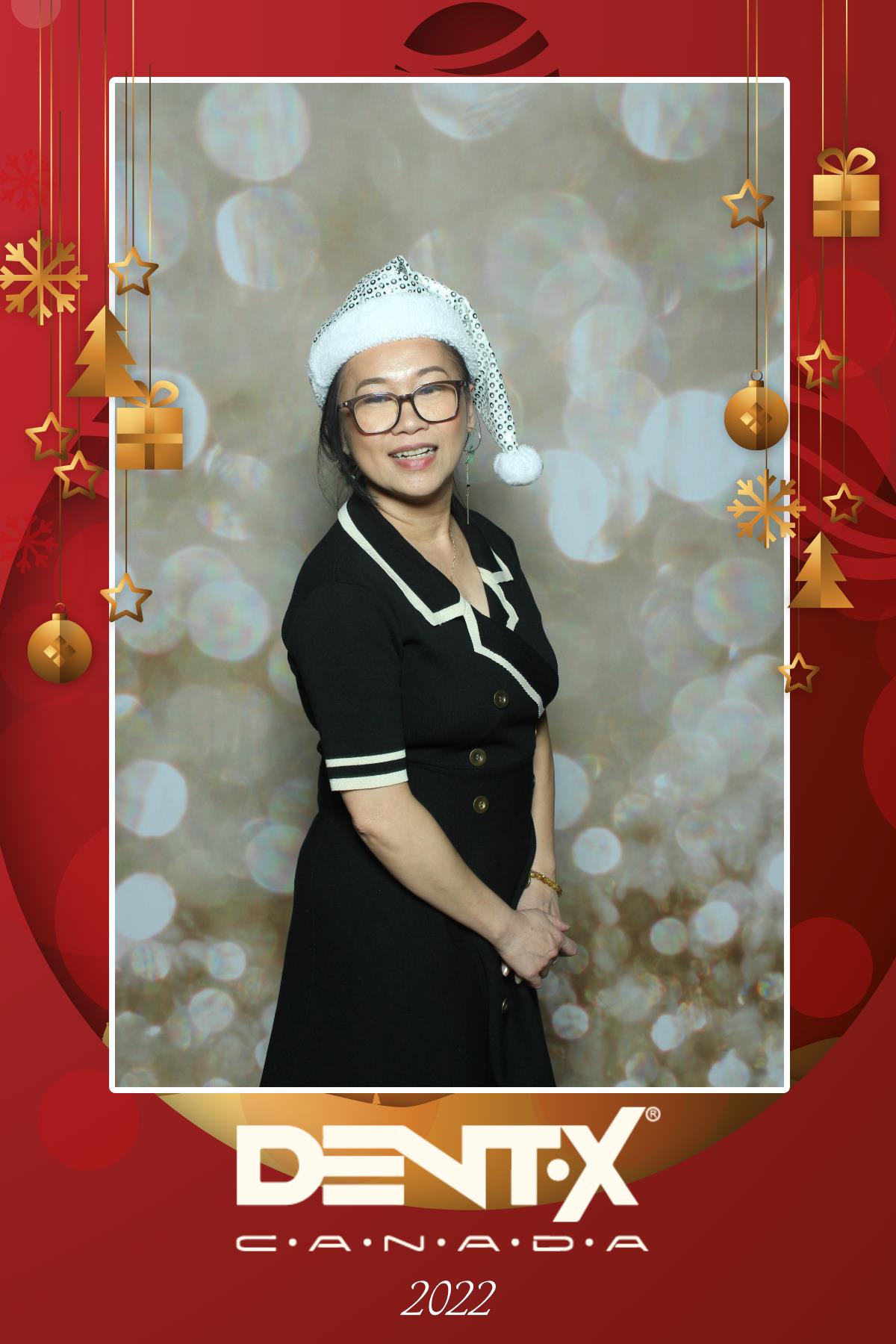 Dent-X Canada Christmas Party | View more photos from the event at gallery.myselfiemirror.ca/u/romanmyselfiemirrorca/Dent-X-Canada-Christmas-Party