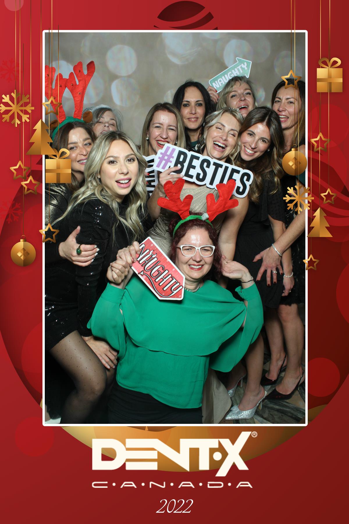 Dent-X Canada Christmas Party | View more photos from the event at gallery.myselfiemirror.ca/u/romanmyselfiemirrorca/Dent-X-Canada-Christmas-Party