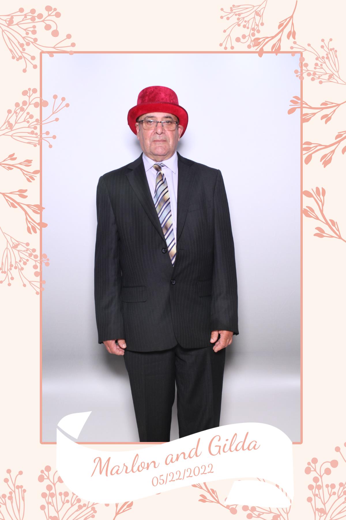 Gilda & Marlon | View more photos from the event at gallery.myselfiemirror.ca/u/romanmyselfiemirrorca/Gilda-Marlon