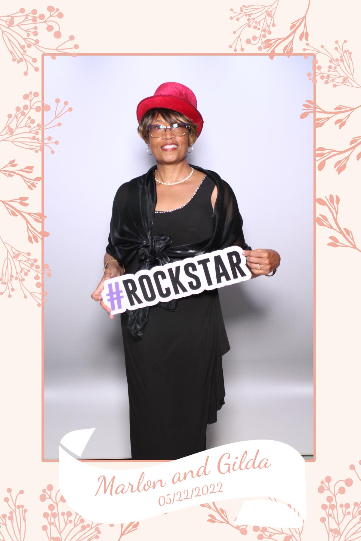 Gilda & Marlon | View more photos from the event at gallery.myselfiemirror.ca/u/romanmyselfiemirrorca/Gilda-Marlon