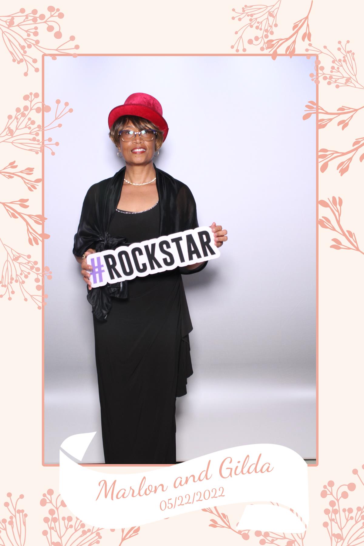 Gilda & Marlon | View more photos from the event at gallery.myselfiemirror.ca/u/romanmyselfiemirrorca/Gilda-Marlon