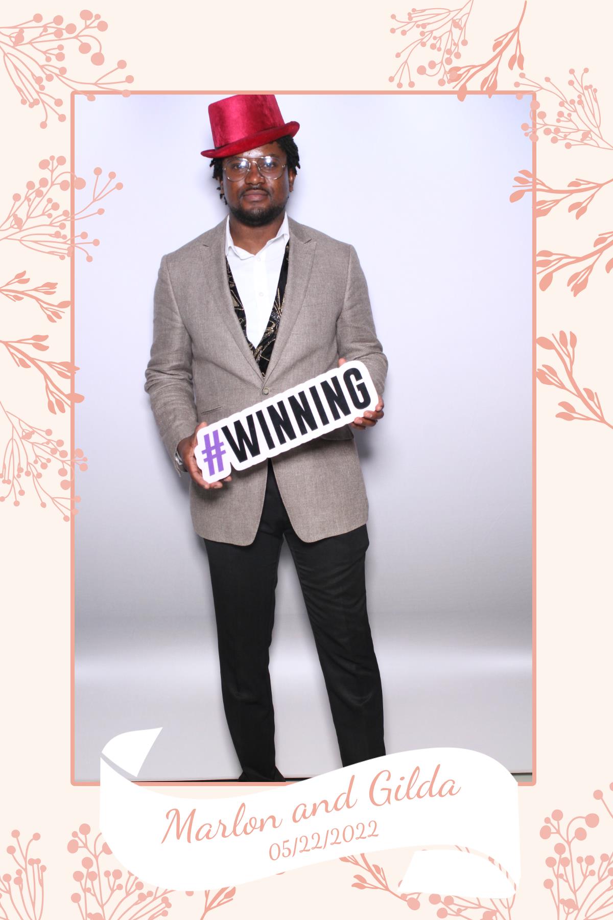 Gilda & Marlon | View more photos from the event at gallery.myselfiemirror.ca/u/romanmyselfiemirrorca/Gilda-Marlon