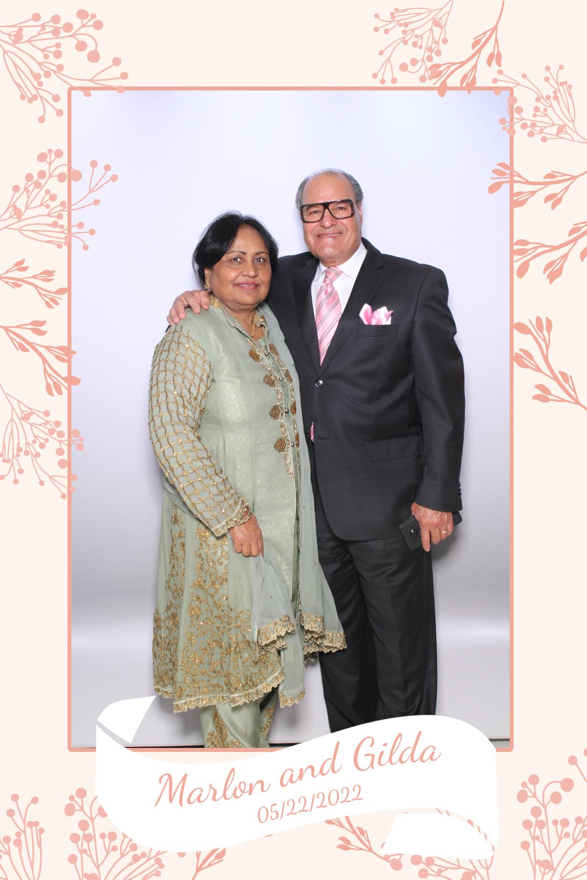 Gilda & Marlon | View more photos from the event at gallery.myselfiemirror.ca/u/romanmyselfiemirrorca/Gilda-Marlon