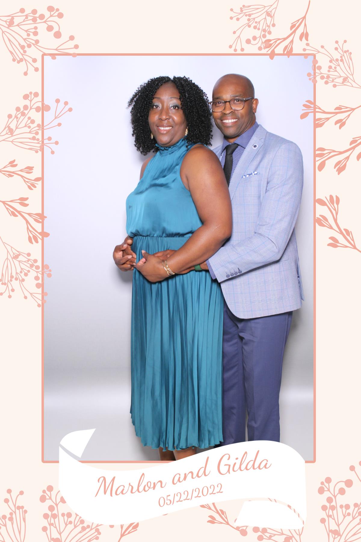 Gilda & Marlon | View more photos from the event at gallery.myselfiemirror.ca/u/romanmyselfiemirrorca/Gilda-Marlon