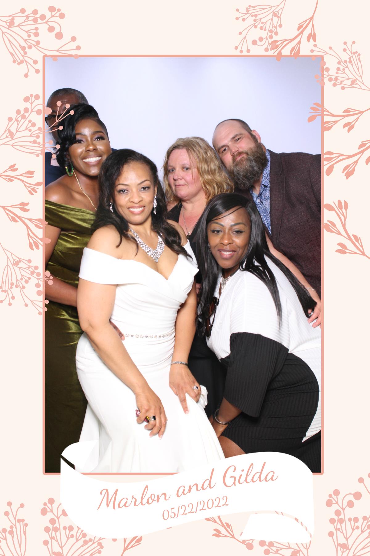 Gilda & Marlon | View more photos from the event at gallery.myselfiemirror.ca/u/romanmyselfiemirrorca/Gilda-Marlon