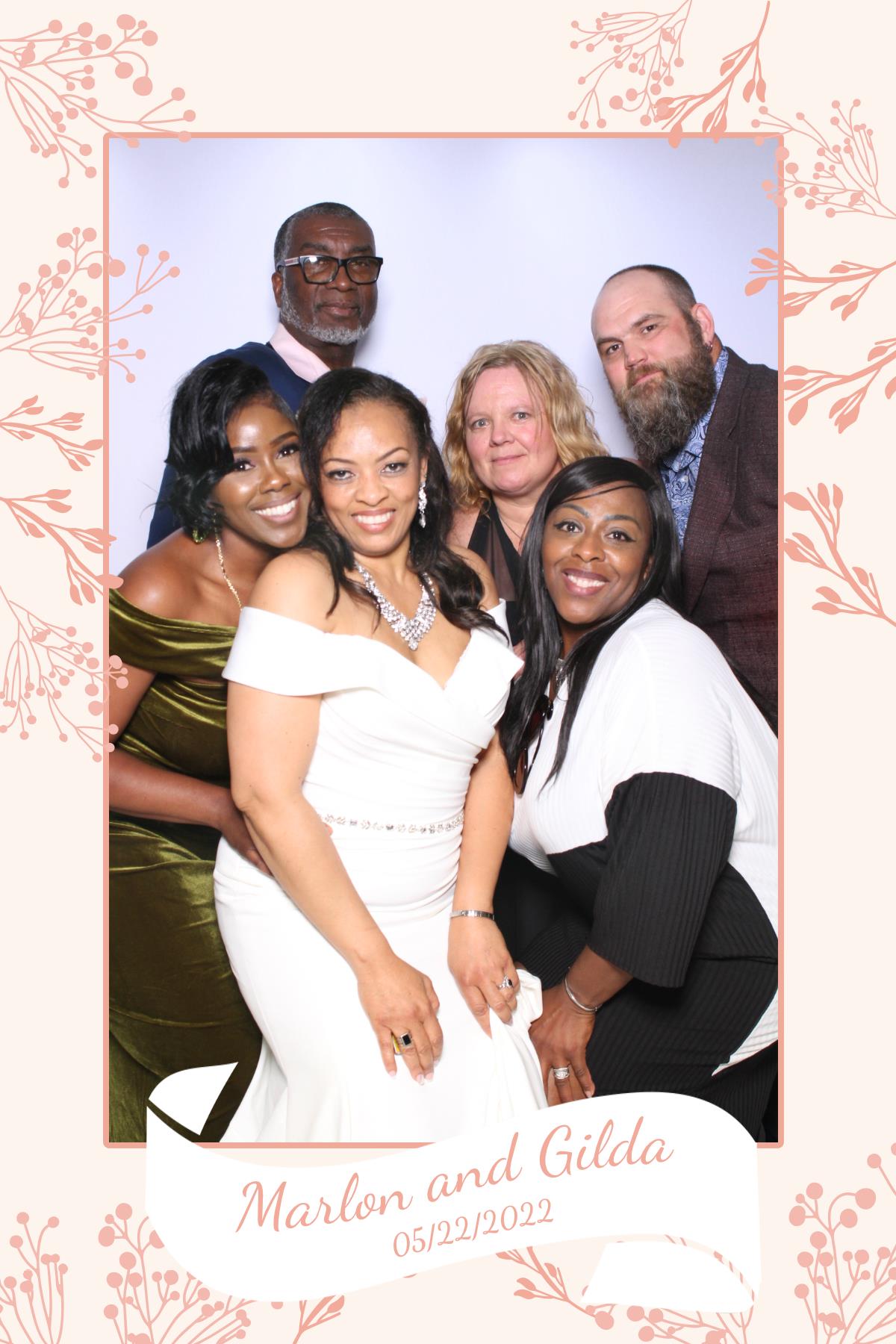 Gilda & Marlon | View more photos from the event at gallery.myselfiemirror.ca/u/romanmyselfiemirrorca/Gilda-Marlon