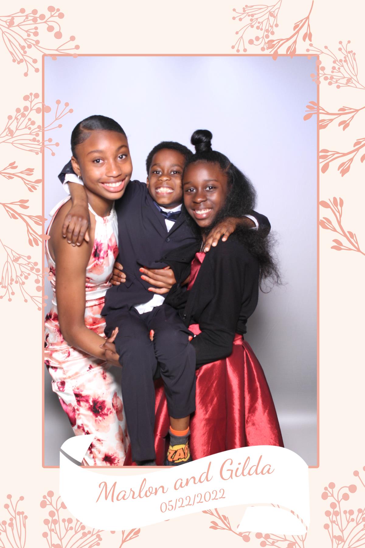 Gilda & Marlon | View more photos from the event at gallery.myselfiemirror.ca/u/romanmyselfiemirrorca/Gilda-Marlon