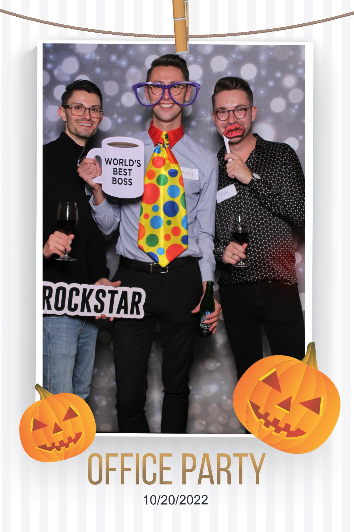 Halloween Office Party | View more photos from the event at gallery.myselfiemirror.ca/u/romanmyselfiemirrorca/Halloween-Office-Party
