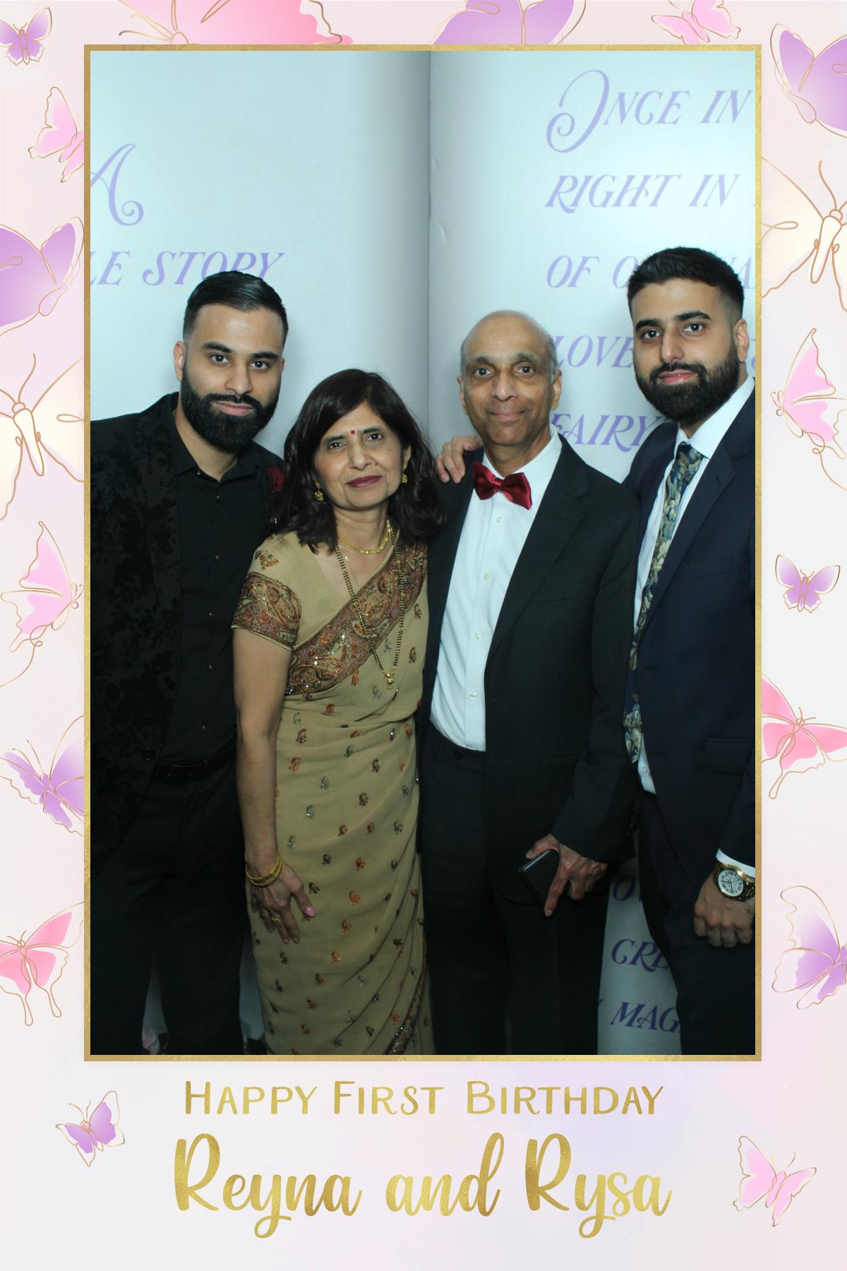 Happy B-Day Reyna & Rysa!  | View more photos from the event at gallery.myselfiemirror.ca/u/romanmyselfiemirrorca/Happy-B-Day-Reyna-Rysa