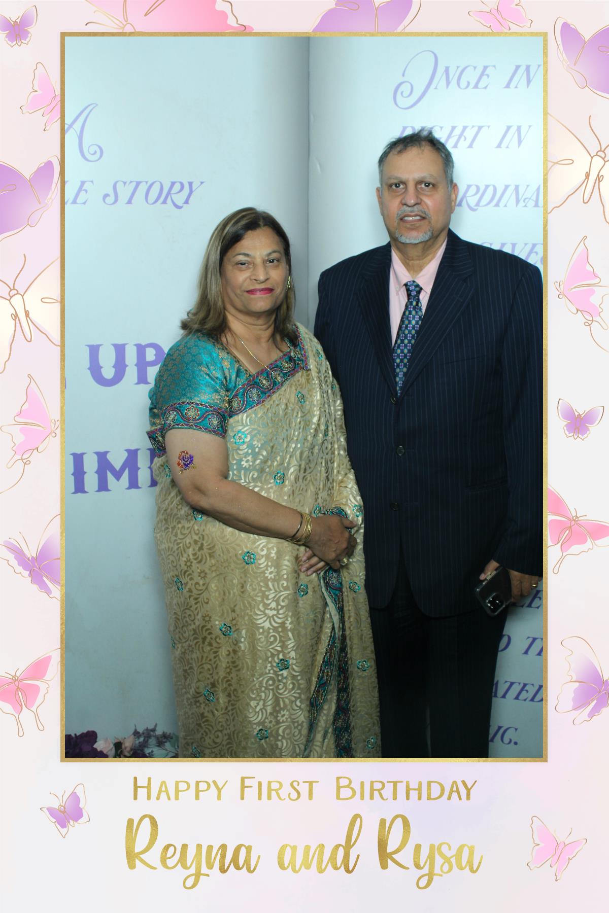 Happy B-Day Reyna & Rysa!  | View more photos from the event at gallery.myselfiemirror.ca/u/romanmyselfiemirrorca/Happy-B-Day-Reyna-Rysa