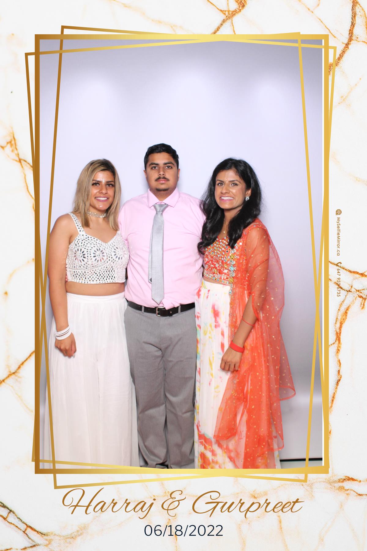 Harraj & Gurpreet | View more photos from the event at gallery.myselfiemirror.ca/u/romanmyselfiemirrorca/Harraj-Gurpreet