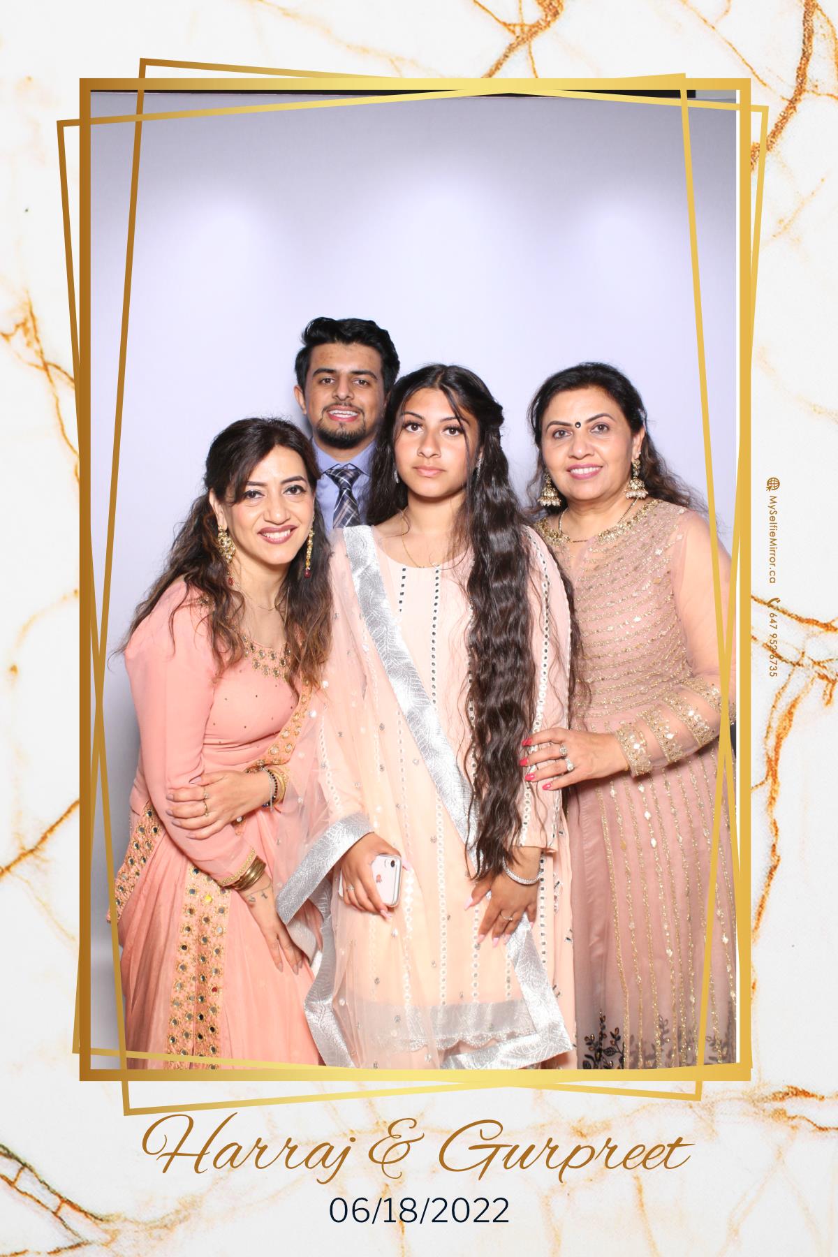 Harraj & Gurpreet | View more photos from the event at gallery.myselfiemirror.ca/u/romanmyselfiemirrorca/Harraj-Gurpreet