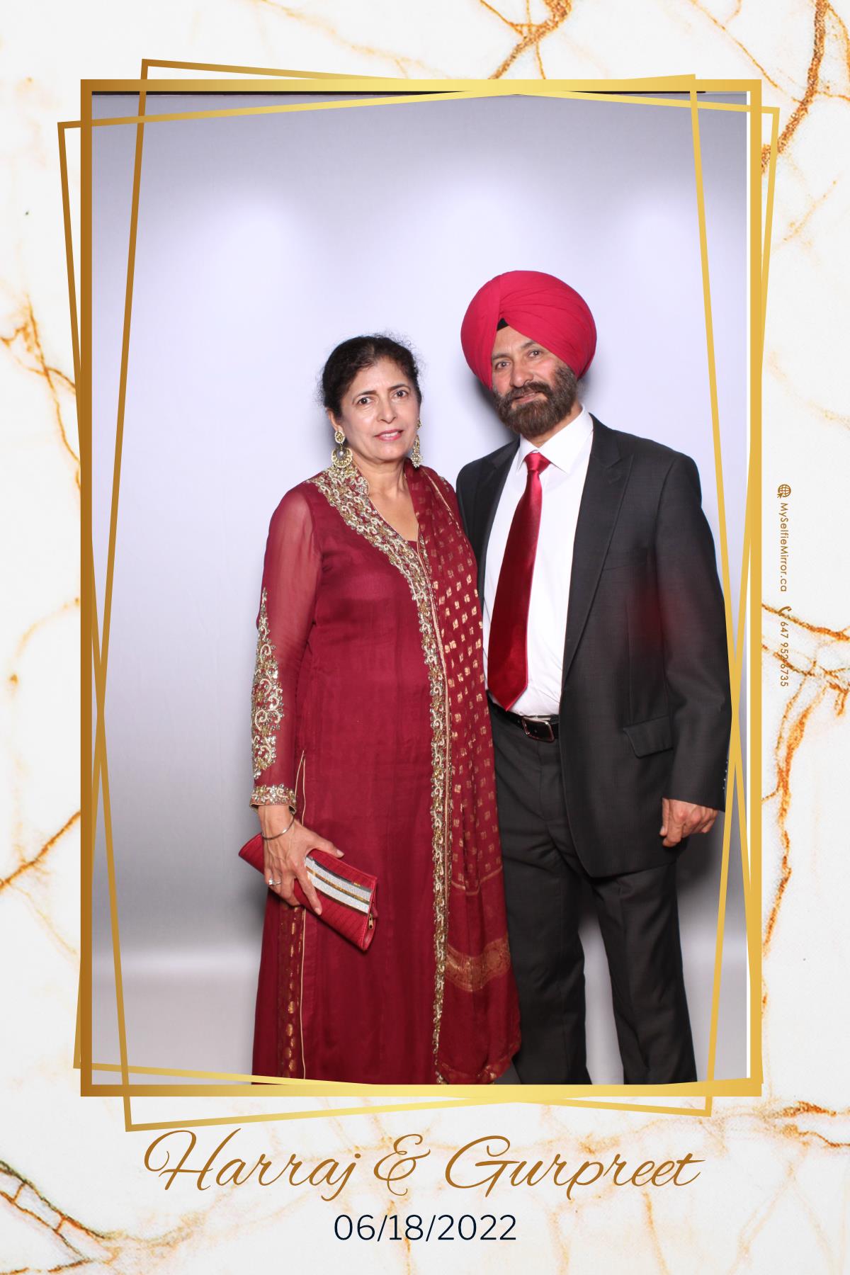 Harraj & Gurpreet | View more photos from the event at gallery.myselfiemirror.ca/u/romanmyselfiemirrorca/Harraj-Gurpreet