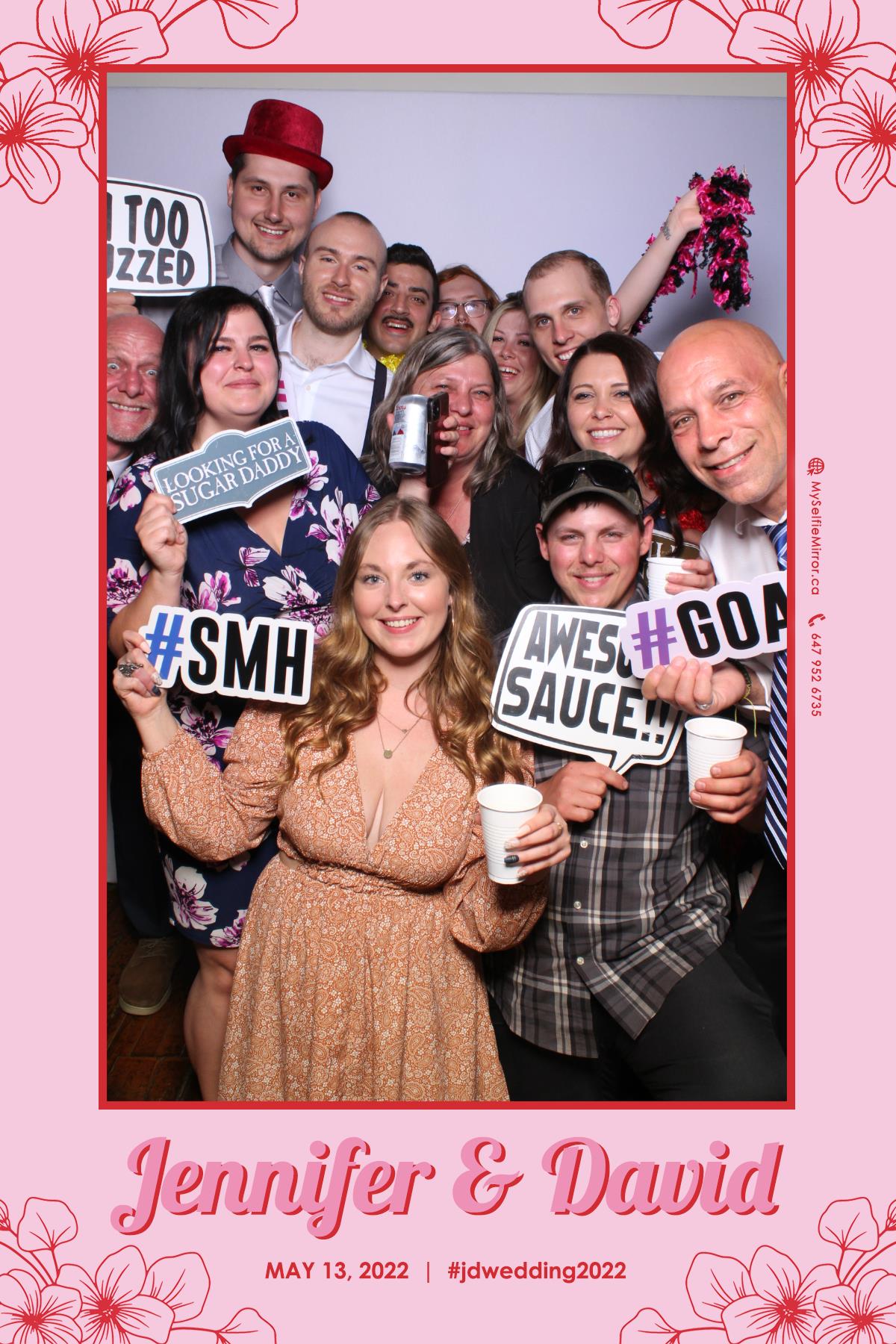 Jenn & David | View more photos from the event at gallery.myselfiemirror.ca/u/romanmyselfiemirrorca/Jenn-David