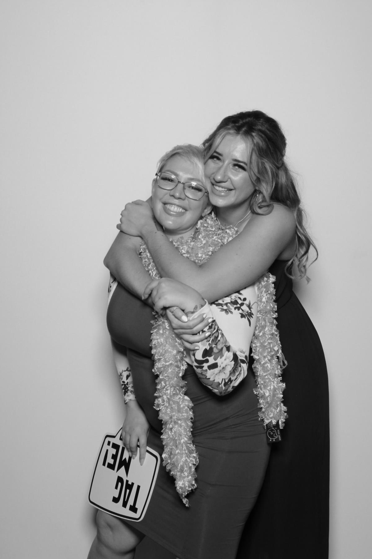 Jenn & David | View more photos from the event at gallery.myselfiemirror.ca/u/romanmyselfiemirrorca/Jenn-David