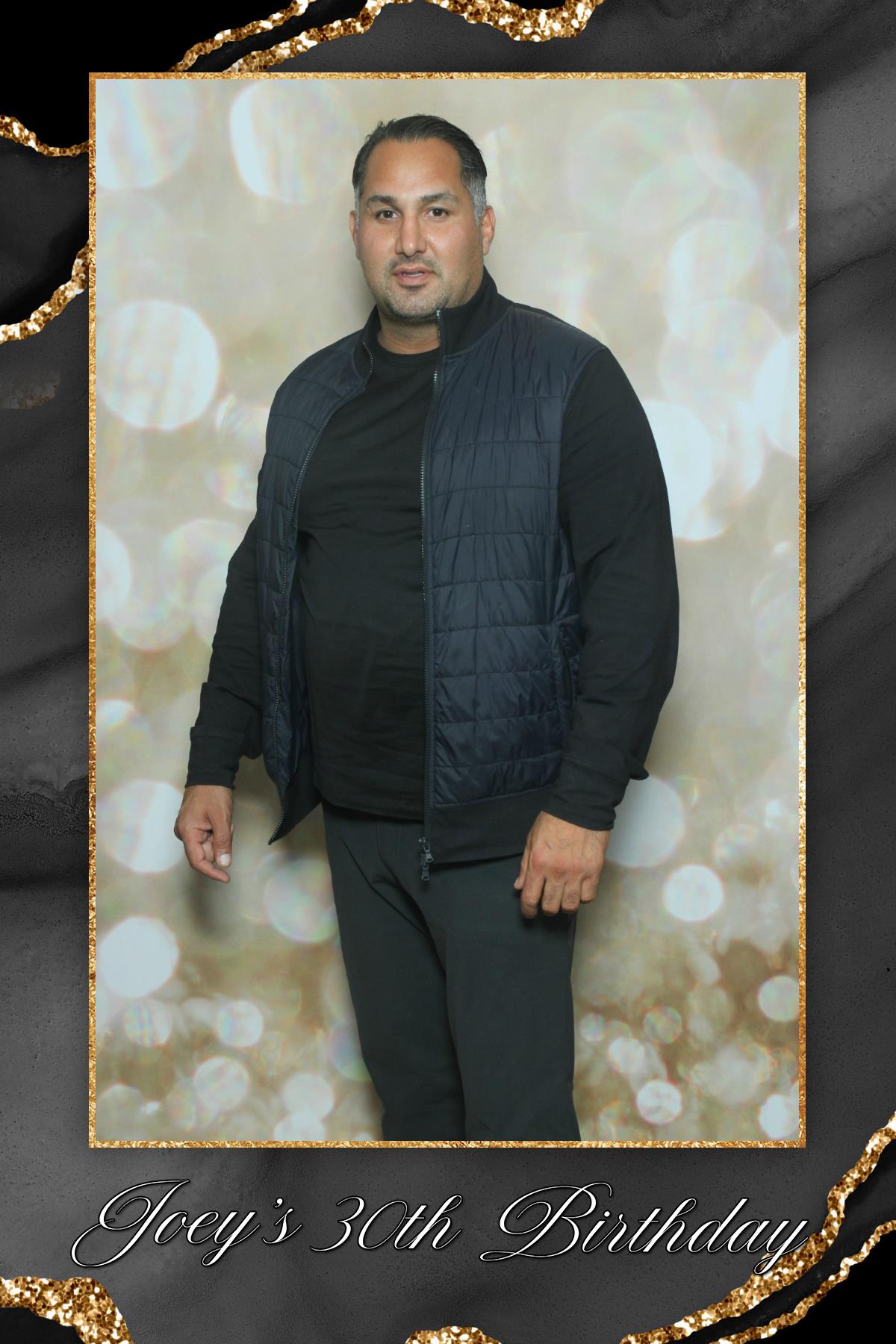 Joey's 30th Birthday | View more photos from the event at gallery.myselfiemirror.ca/u/romanmyselfiemirrorca/Joeys-30th-Birthday