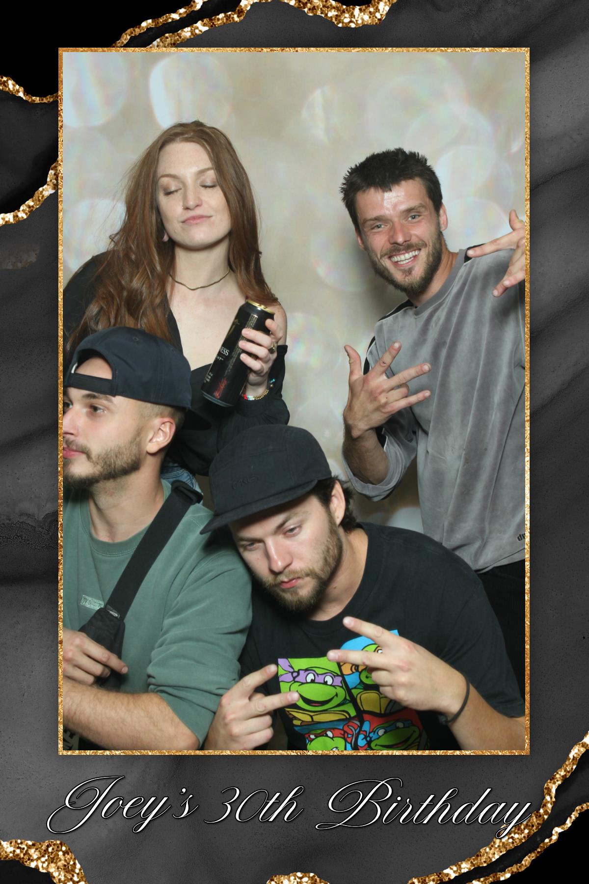 Joey's 30th Birthday | View more photos from the event at gallery.myselfiemirror.ca/u/romanmyselfiemirrorca/Joeys-30th-Birthday