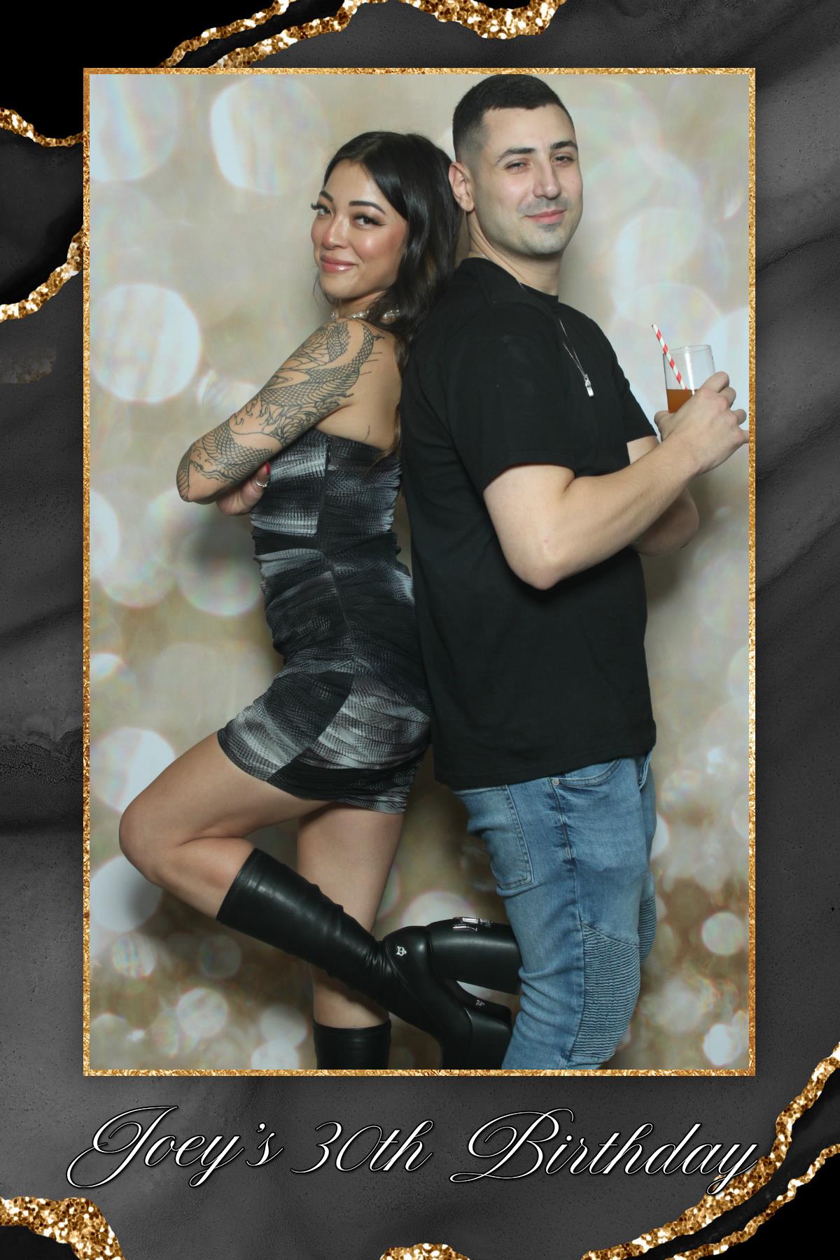 Joey's 30th Birthday | View more photos from the event at gallery.myselfiemirror.ca/u/romanmyselfiemirrorca/Joeys-30th-Birthday