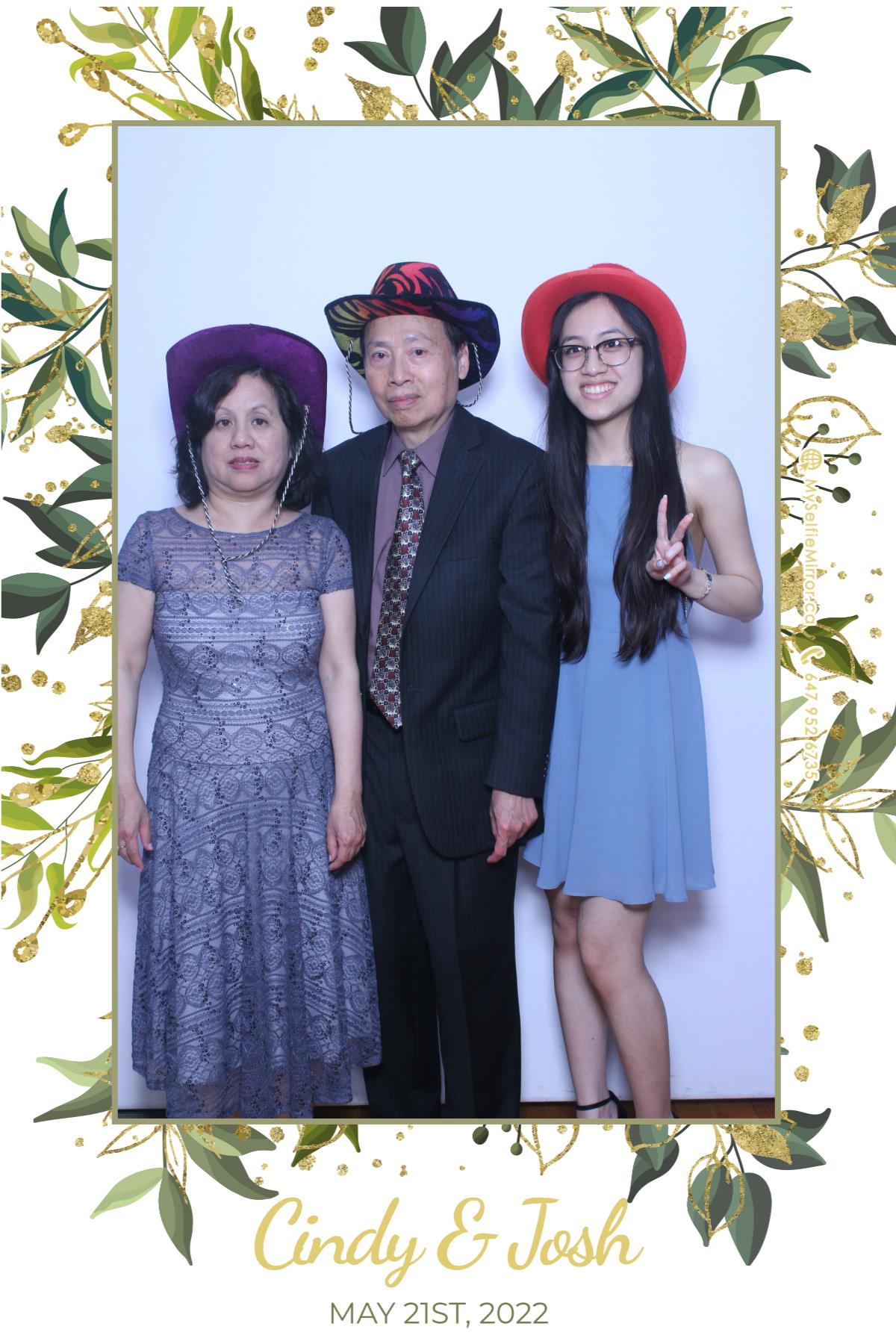 Josh & Cindy | View more photos from the event at gallery.myselfiemirror.ca/u/romanmyselfiemirrorca/Josh-Cindy